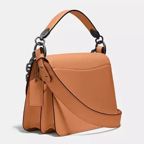 Coach Beat Shoulder Bag Natural - Picture 2 of 13